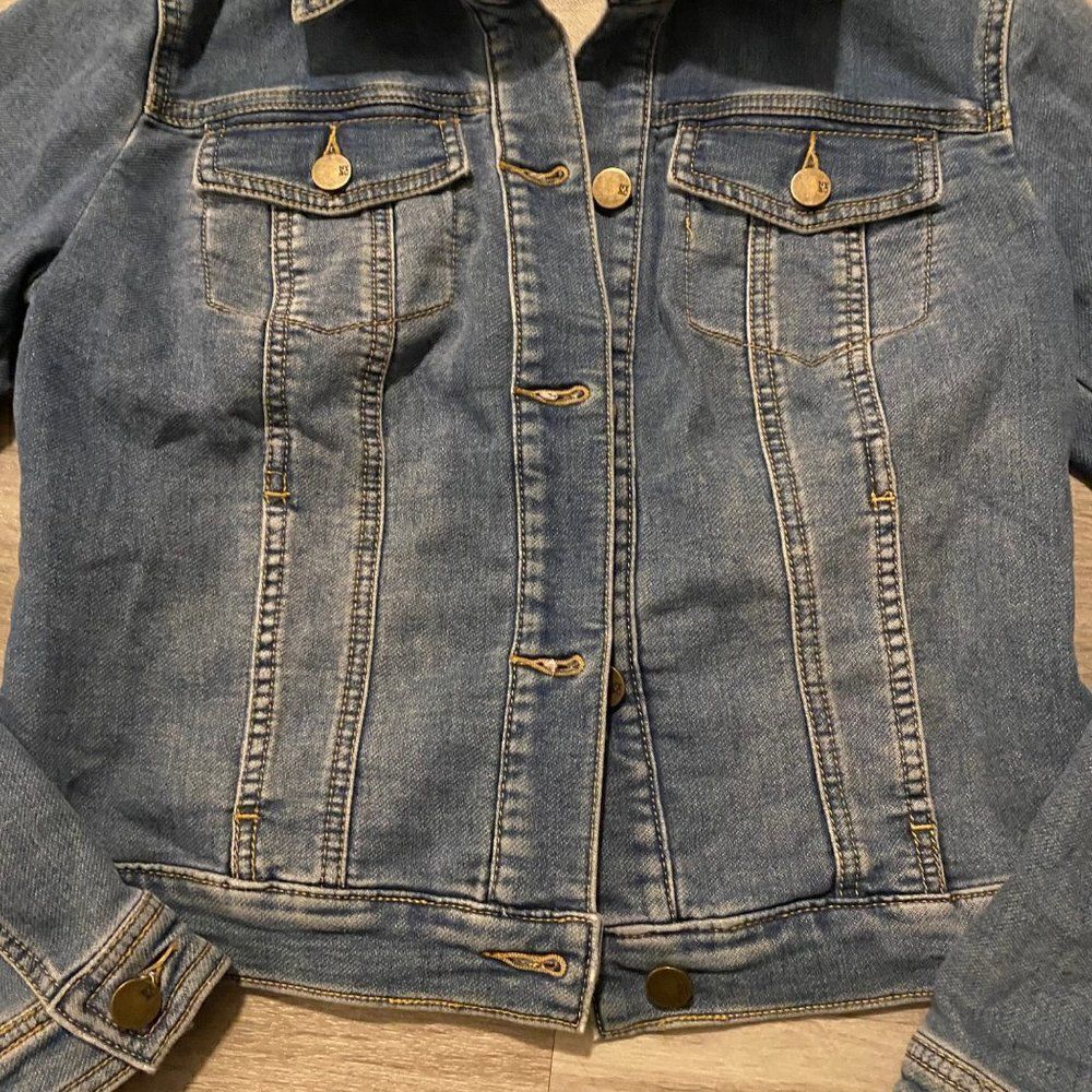 New York & Co. cotton blue denim casual button down long sleeve jacket size XS - Picture 3 of 8